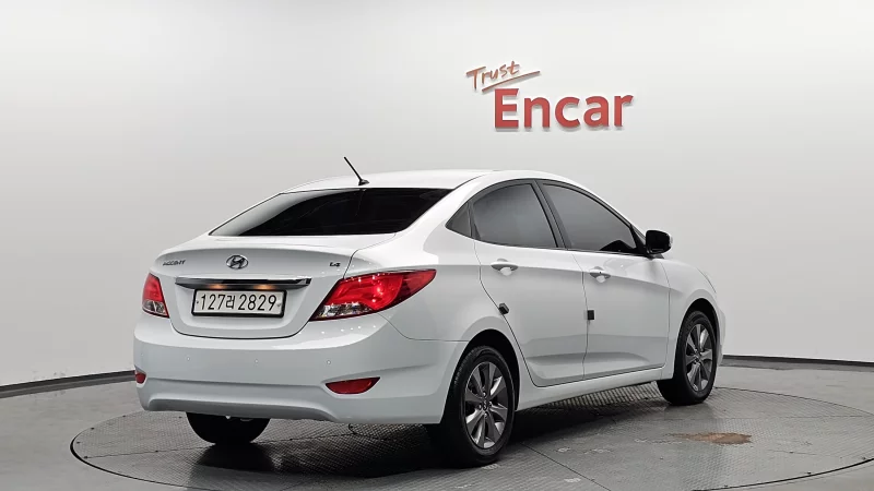 Hyundai Accent
