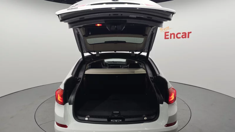 BMW 5-Series Gran Turismo