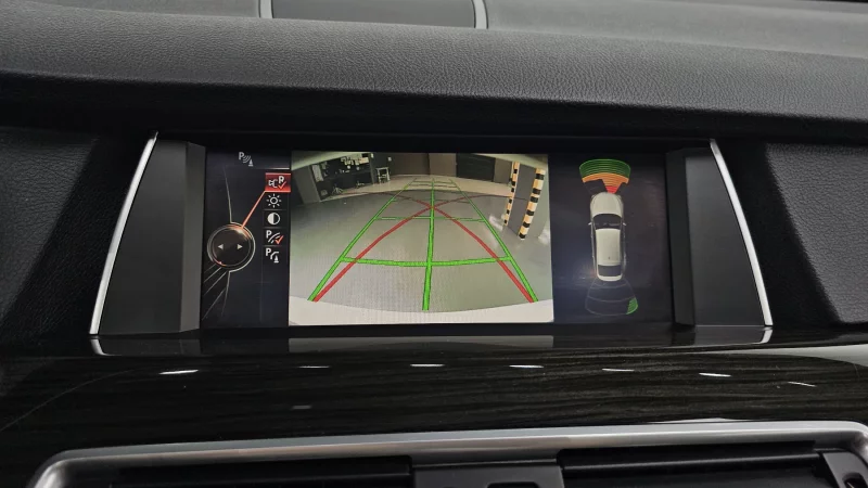 BMW 5-Series Gran Turismo