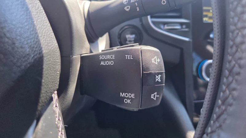 Renault SM6