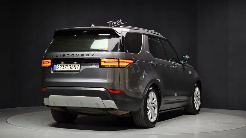 Land Rover DISCOVERY