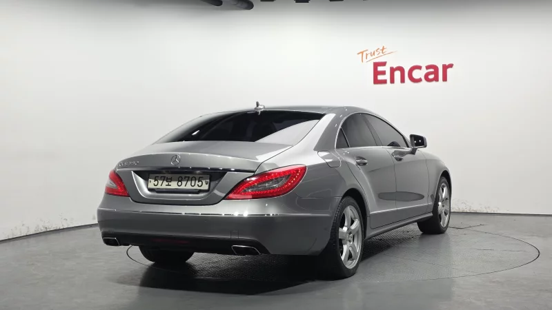 Mercedes-Benz CLS-Class