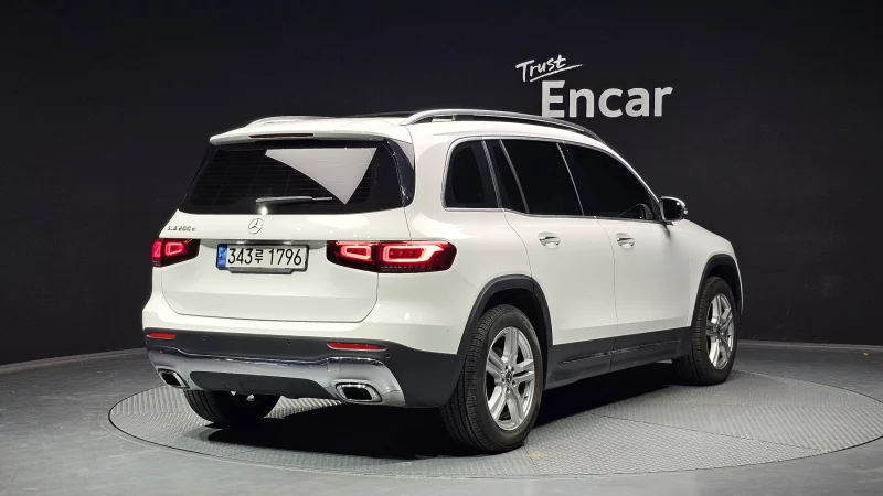 Mercedes-Benz GLB-Class