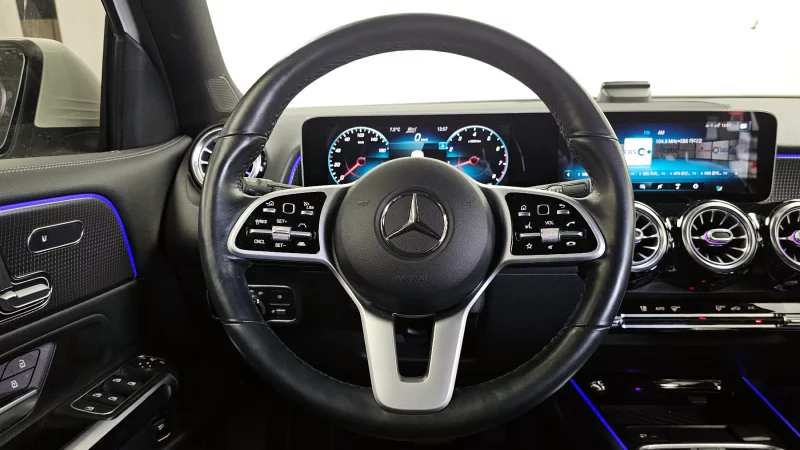 Mercedes-Benz GLB-Class