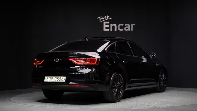 Renault SM6