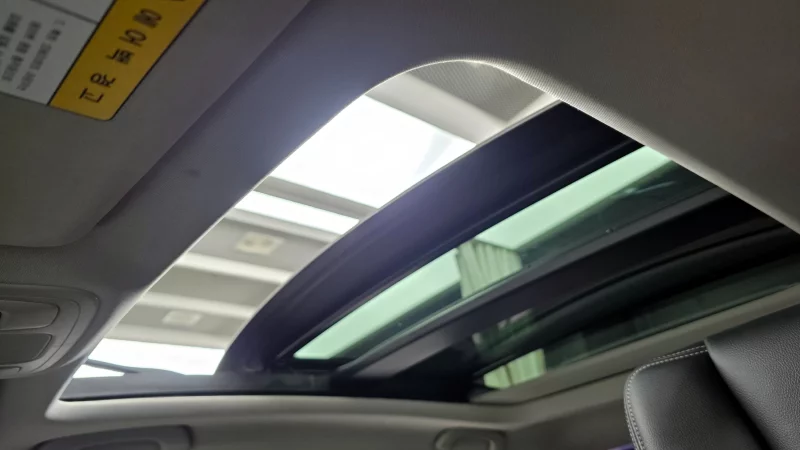 Renault SM6