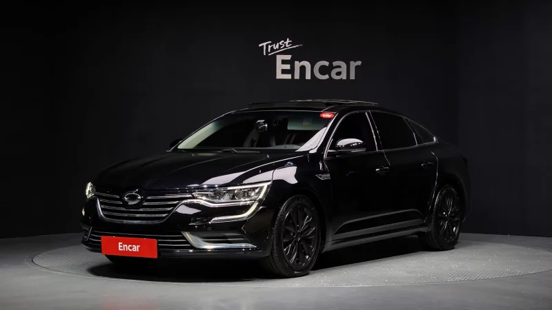 Renault SM6