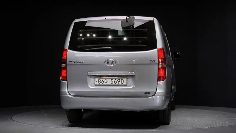 Hyundai Grand Starex