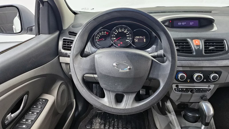 Renault SM3