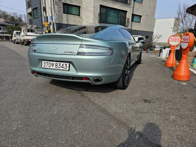 Aston Martin Rapide
