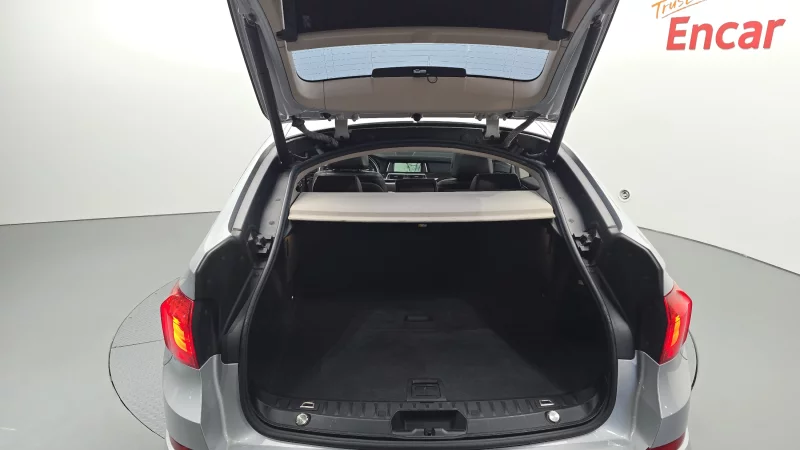 BMW 5-Series Gran Turismo