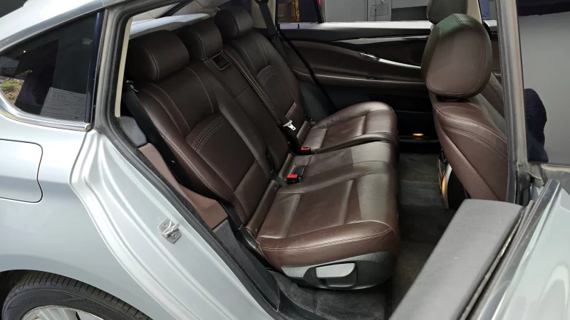 BMW 5-Series Gran Turismo