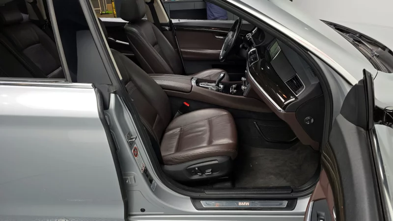 BMW 5-Series Gran Turismo