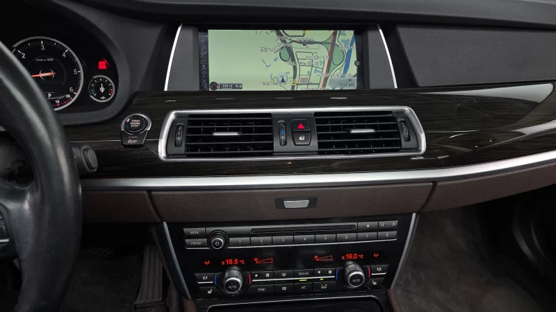 BMW 5-Series Gran Turismo