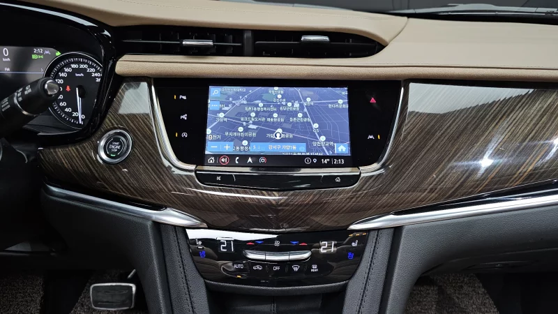Cadillac XT6