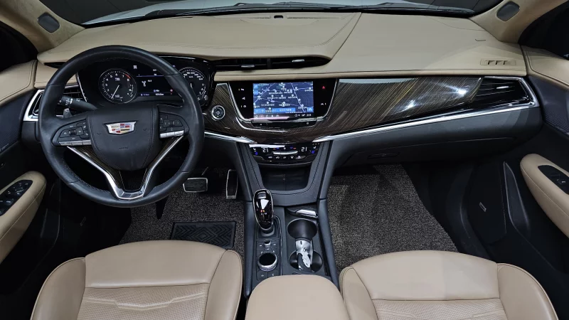Cadillac XT6