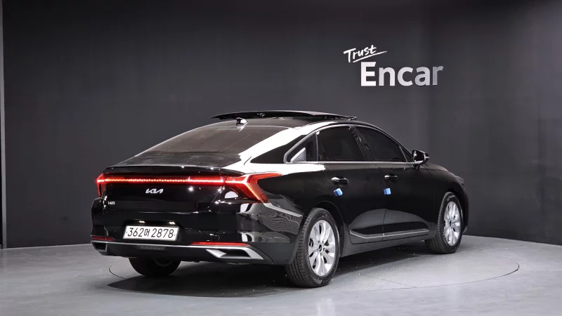 Kia K8