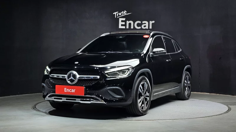 Mercedes-Benz GLA-Class