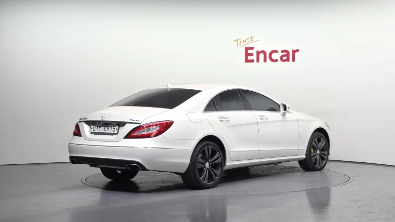 Mercedes-Benz CLS-Class
