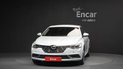 Renault SM6