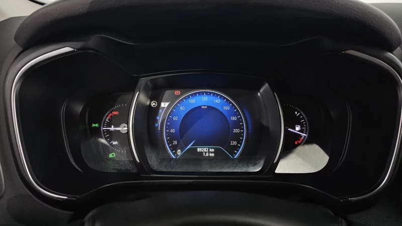 Renault QM6