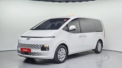 Hyundai Staria