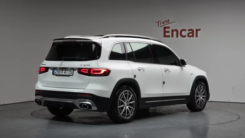 Mercedes-Benz GLB-Class