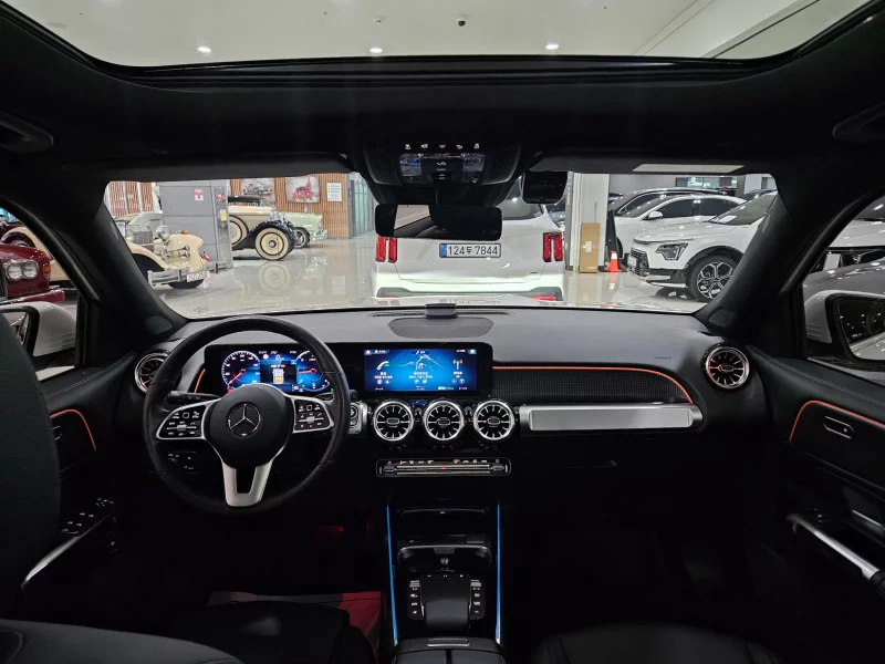 Mercedes-Benz GLB-Class