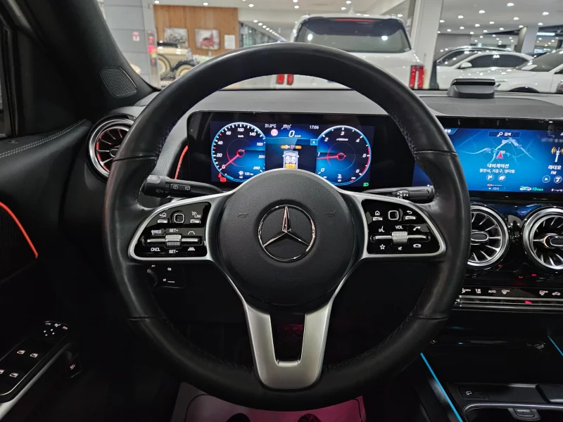 Mercedes-Benz GLB-Class