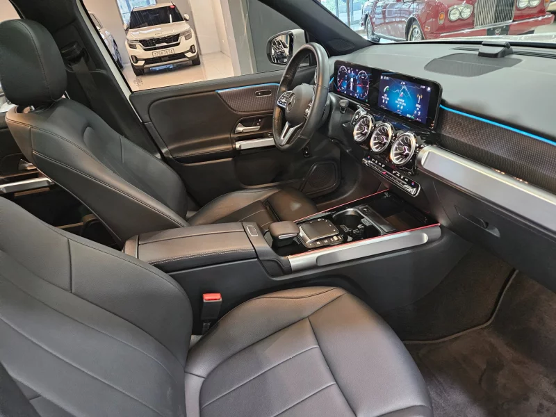 Mercedes-Benz GLB-Class