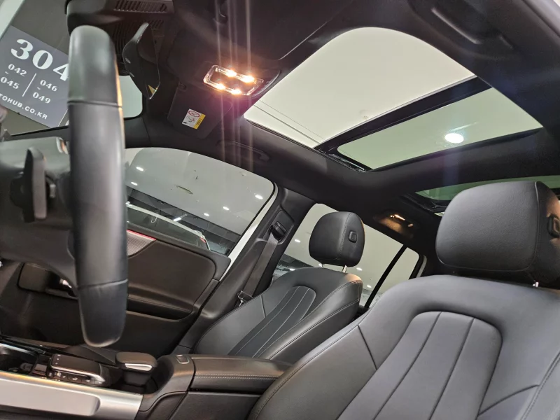 Mercedes-Benz GLB-Class