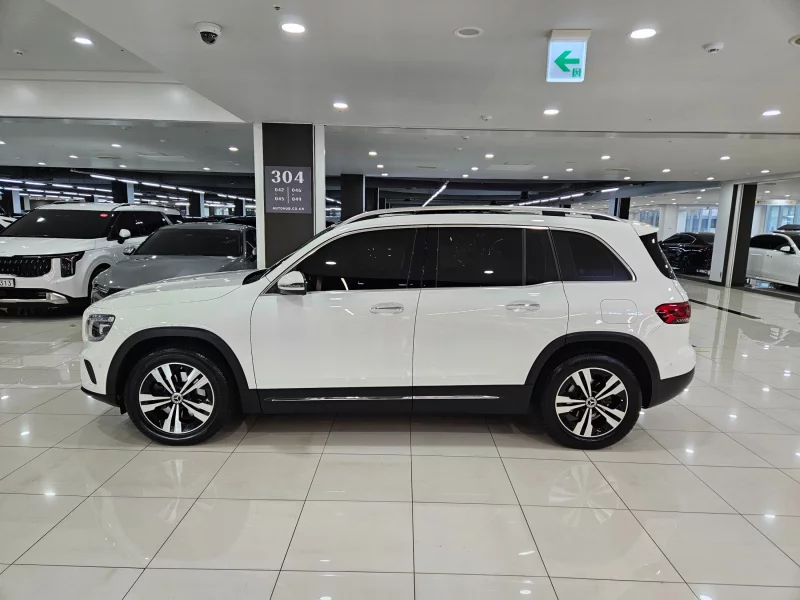 Mercedes-Benz GLB-Class