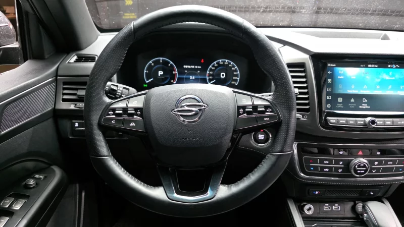 SsangYong Rexton Sports