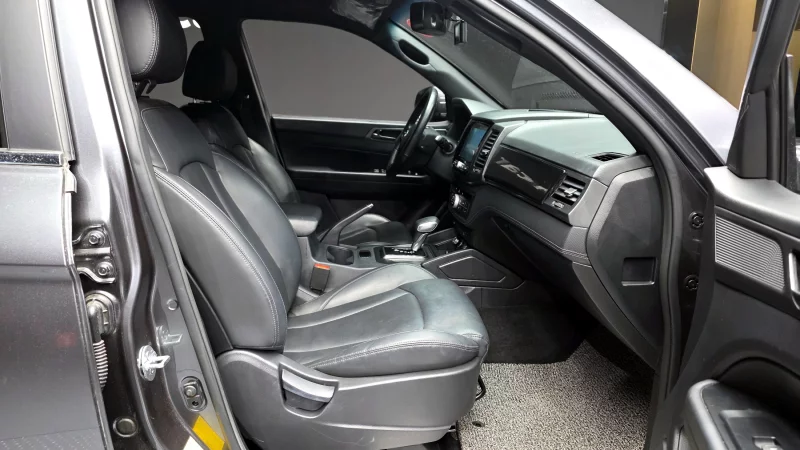 SsangYong Rexton Sports