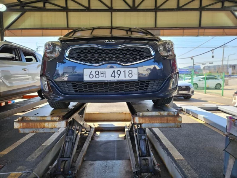 Kia Carens