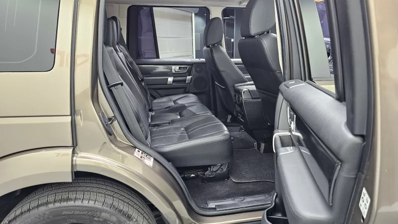 Land Rover DISCOVERY