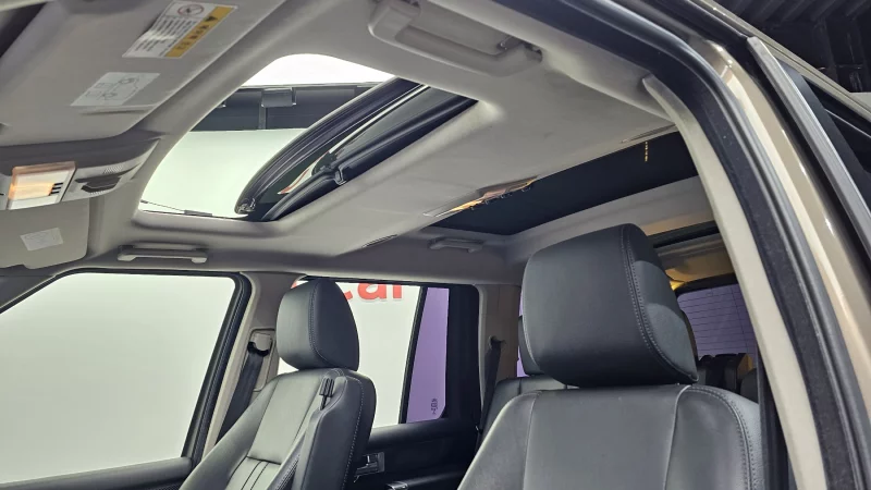 Land Rover DISCOVERY