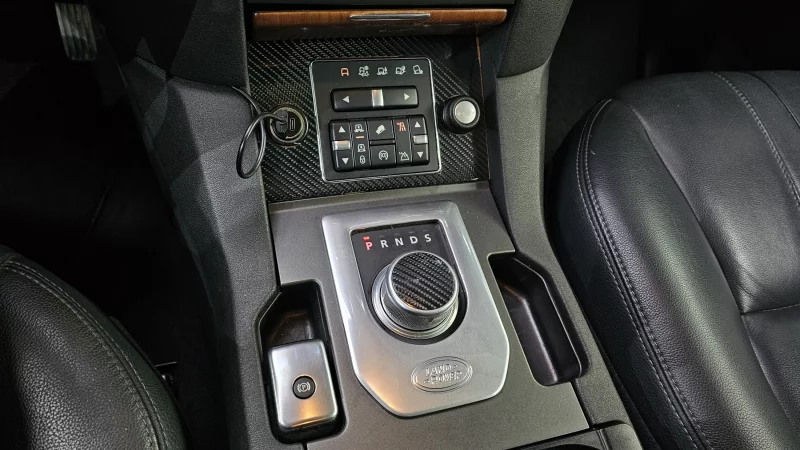 Land Rover DISCOVERY