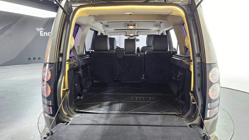 Land Rover DISCOVERY