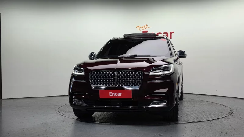 Lincoln Aviator