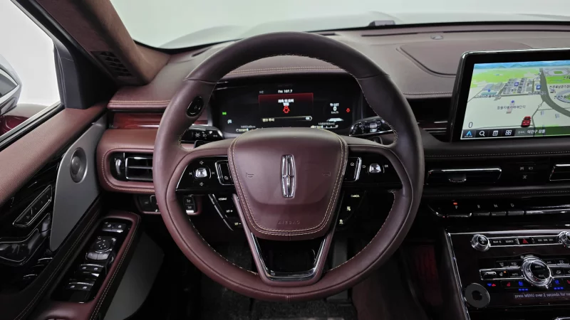 Lincoln Aviator