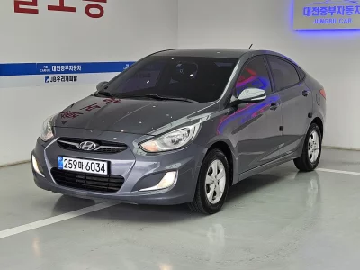 Hyundai Accent