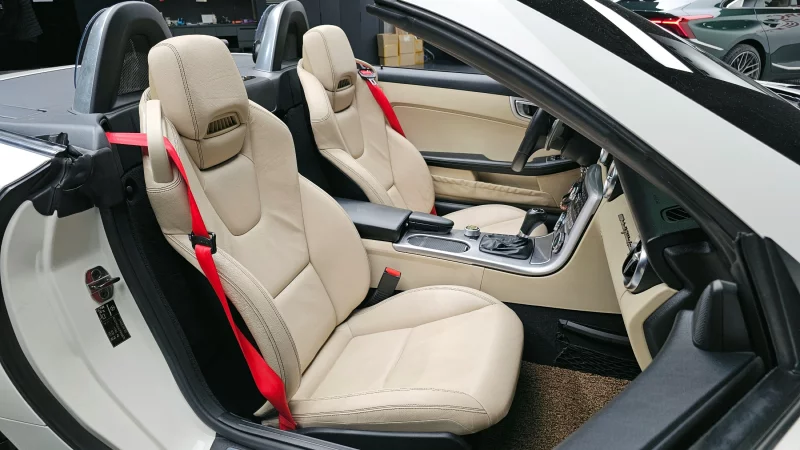 Mercedes-Benz SLK-Class