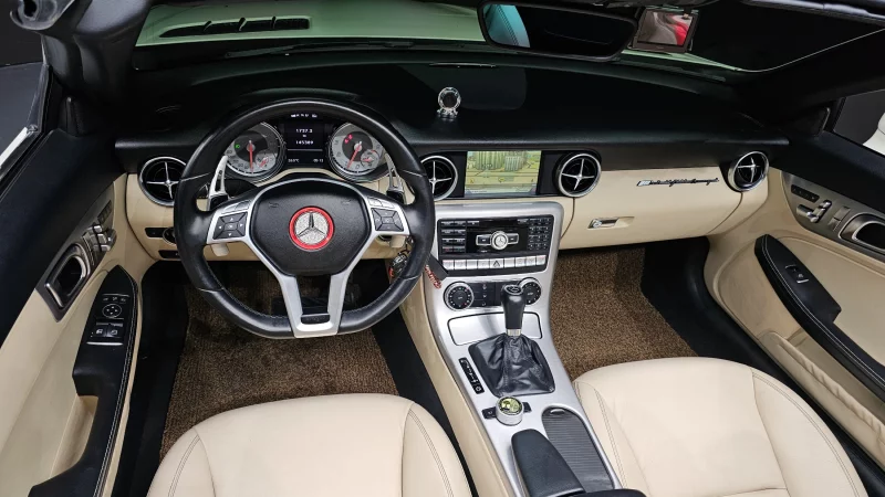 Mercedes-Benz SLK-Class