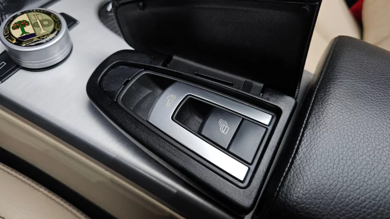 Mercedes-Benz SLK-Class