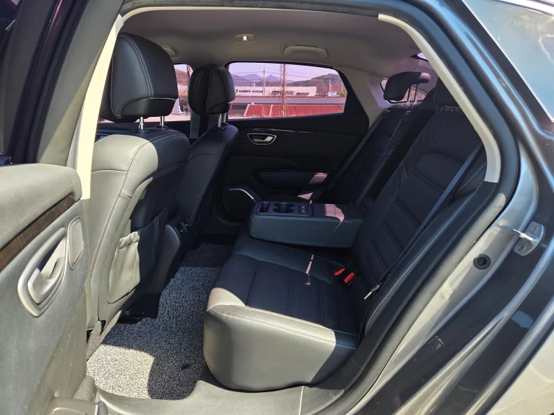 Renault SM6