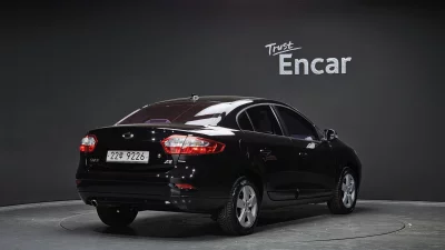 Renault SM3