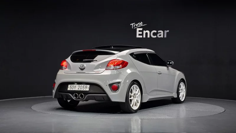 Hyundai Veloster