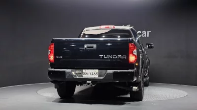 Toyota Tundra