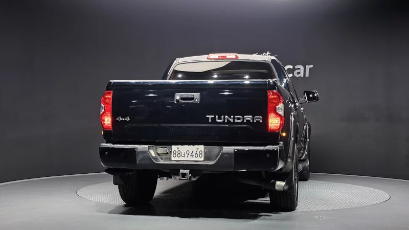 Toyota Tundra